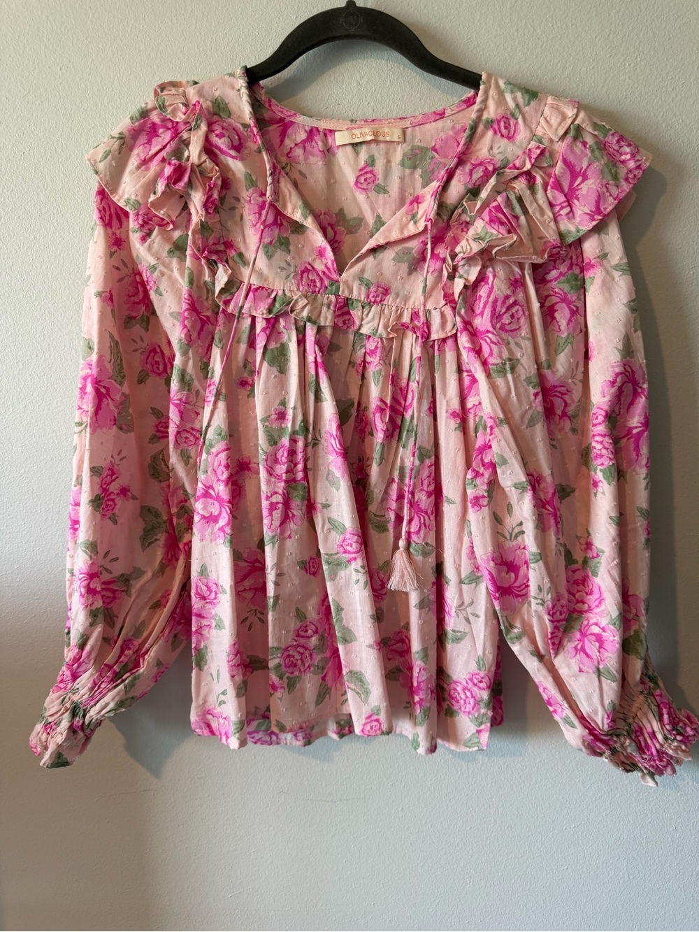 NWOT Olivaceous Sweet Romance Floral Ruffle Top (Pink) (S)